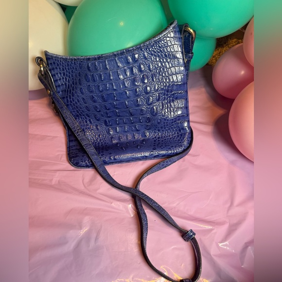 Brahmin Jody Melbourne Blue Croc Embossed Crossbody Bag-EUC - Picture 8 of 12